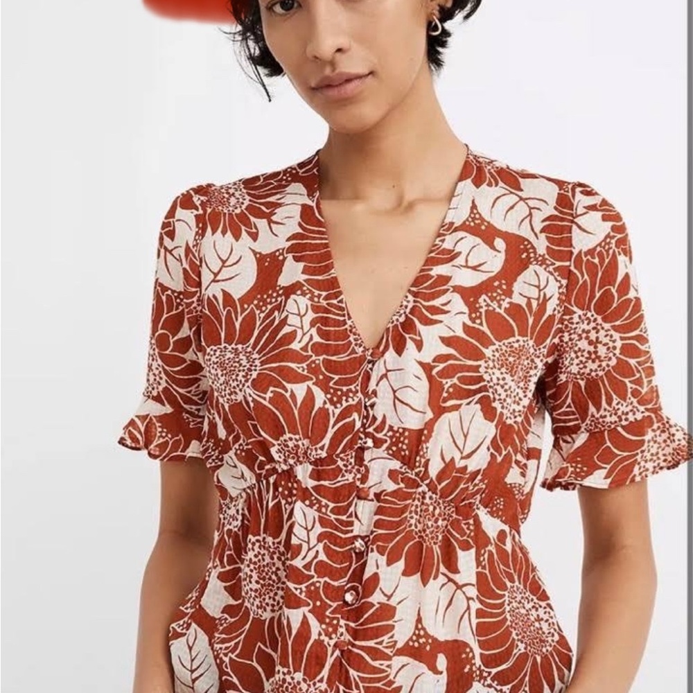Madewell Cream Ruched Blouse with Short Sleeves